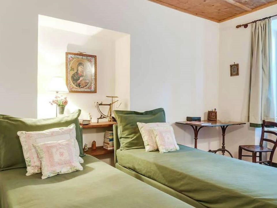 Modern Apartment, Bressanone Apartment in Brixen
