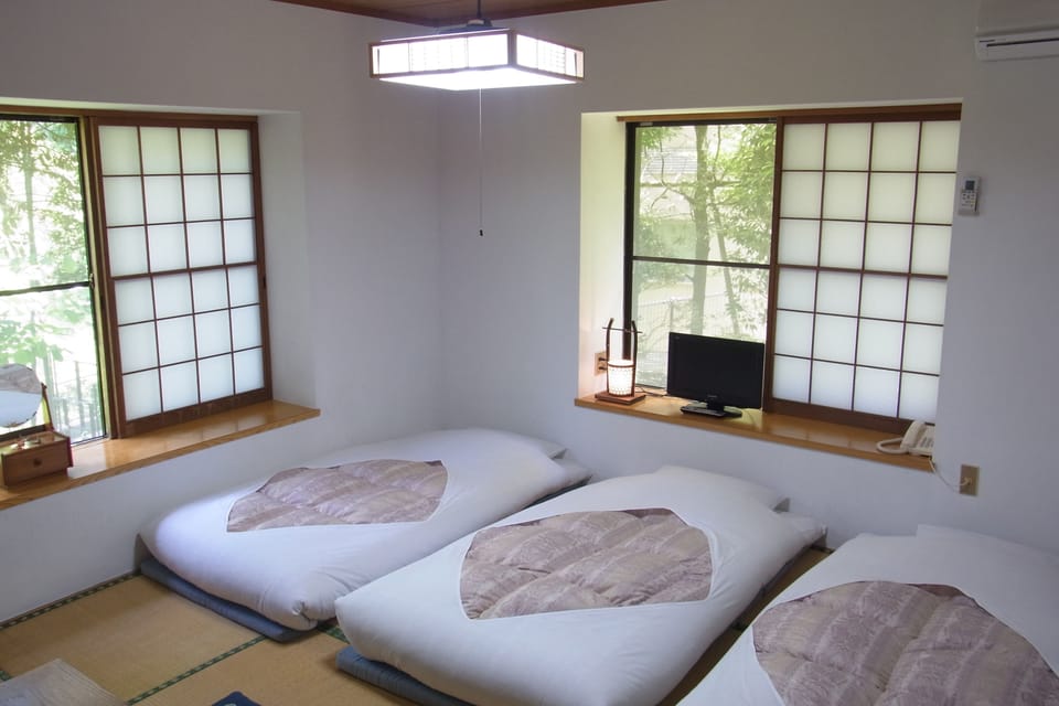Desk, blackout drapes, free WiFi, bed sheets