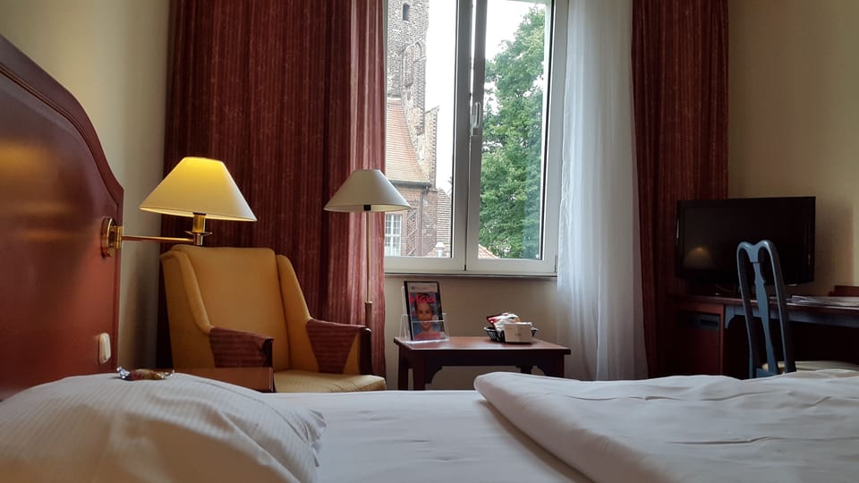 Standard Single Room | 1 bedroom, hypo-allergenic bedding, desk, blackout drapes