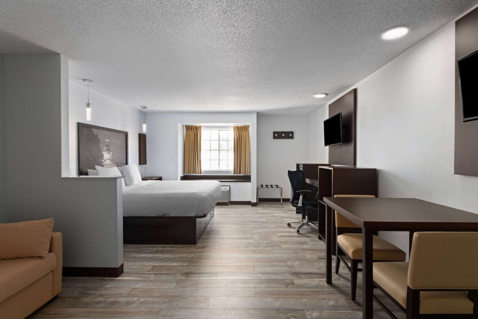 Desk, iron/ironing board, free WiFi, bed sheets