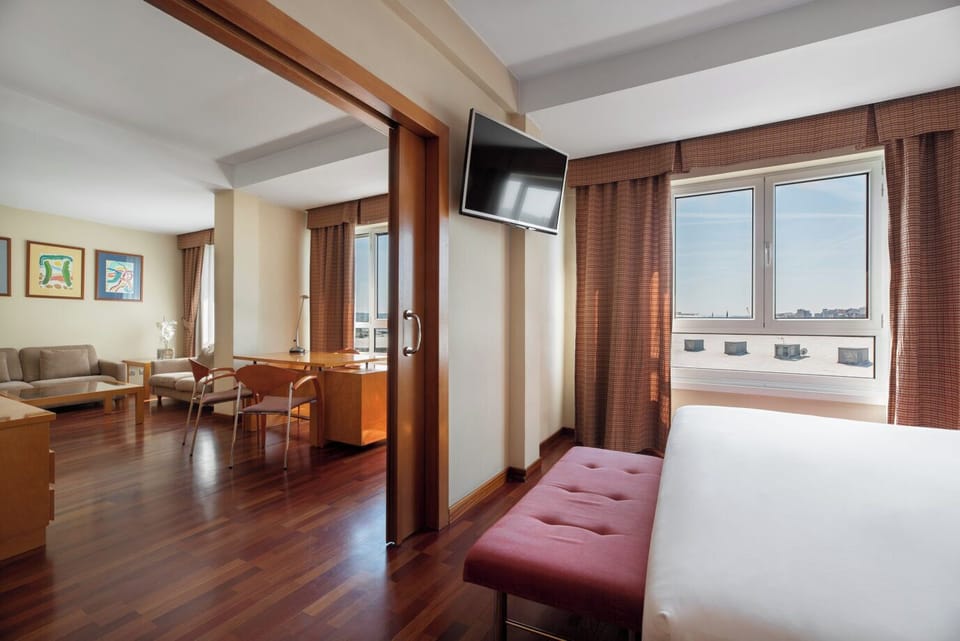 Minibar, in-room safe, desk, soundproofing