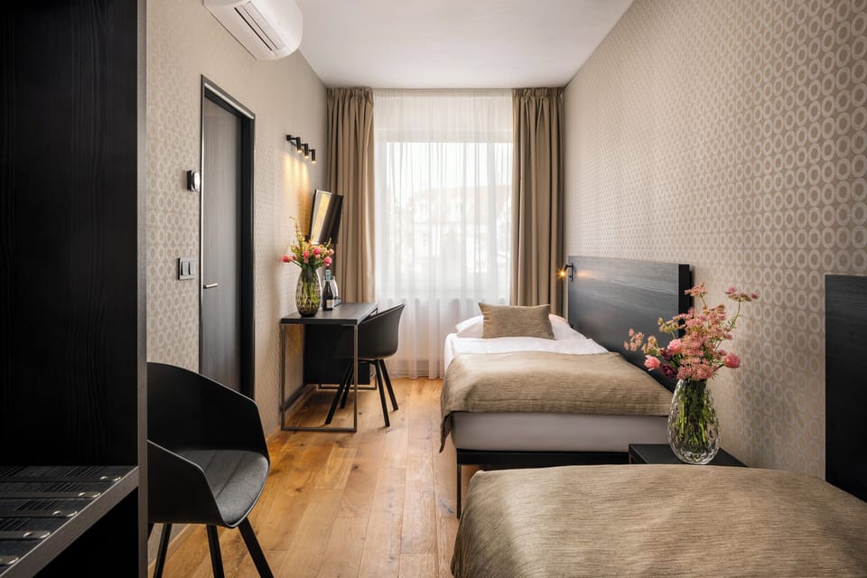 Family Room | Premium bedding, memory foam beds, in-room safe, individually furnished