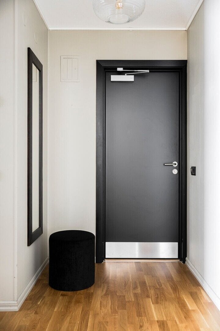 Junior Suite | Blackout drapes, WiFi (free), bed sheets