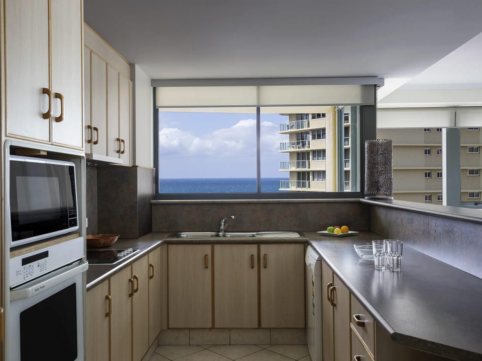 Room, 3 Bedrooms (Ocean) | In-room safe, iron/ironing board, WiFi (surcharge), bed sheets