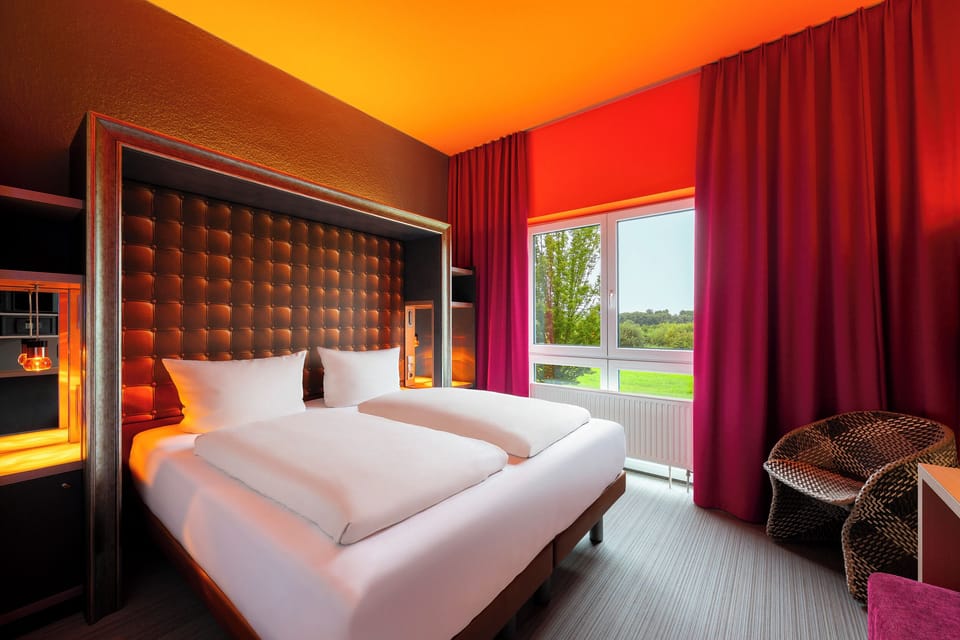 Design Double Room, 1 King Bed | 1 bedroom, premium bedding, minibar, in-room safe