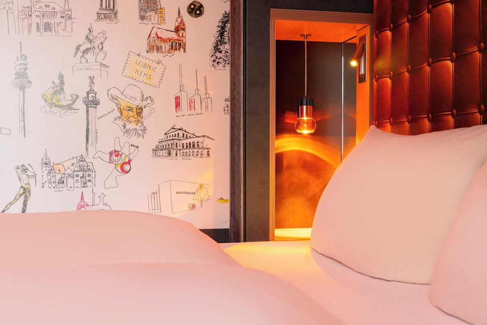 Design Double Room, 1 King Bed | 1 bedroom, premium bedding, minibar, in-room safe