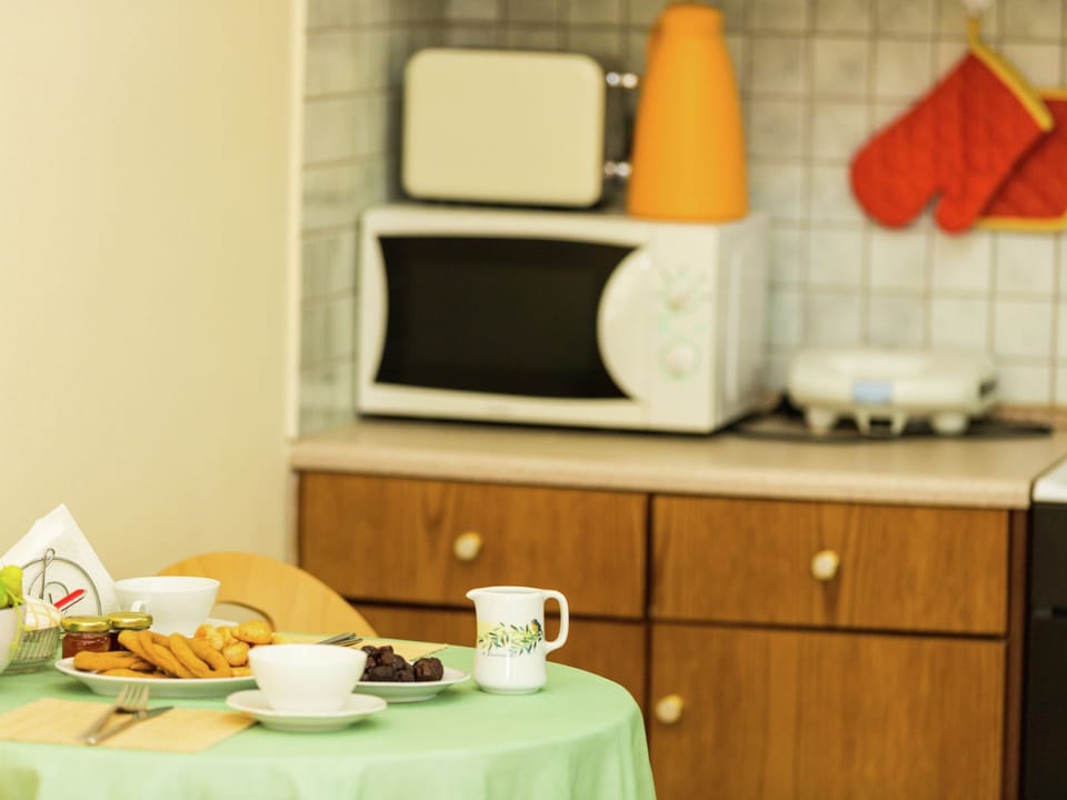 Apartment | Dining