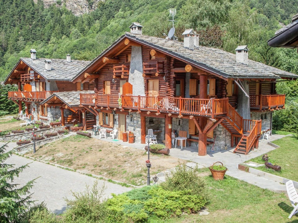 Apartment | Exterior