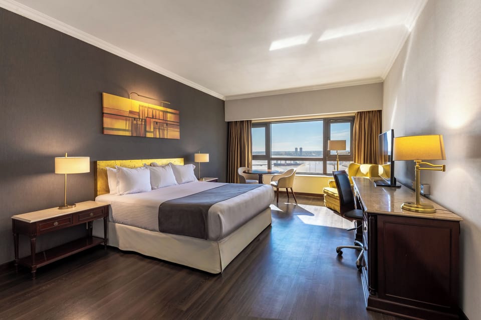 Minibar, in-room safe, desk, blackout drapes