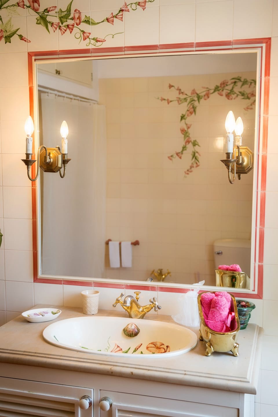 Classic Double or Twin Room | Bathroom | Towels