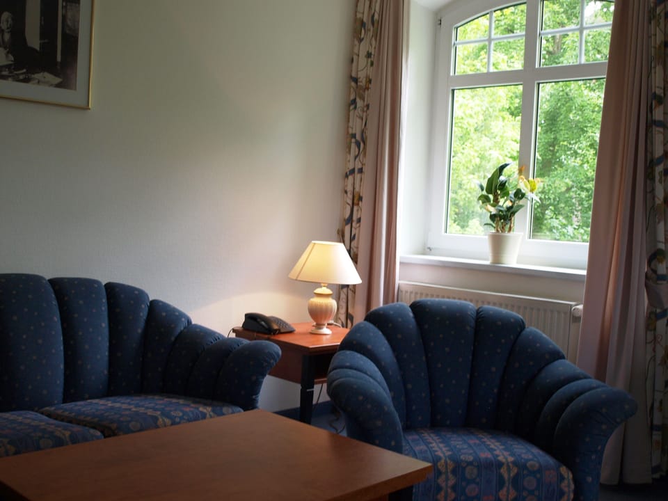 Suite Fontane | Living area | TV