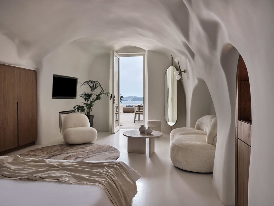 Egyptian cotton sheets, premium bedding, Tempur-Pedic beds, minibar