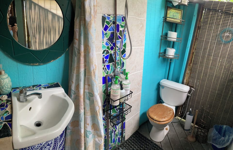 Standard Double Room, Private Bathroom (Dolphin Room) | Bathroom | Bathtub, towels