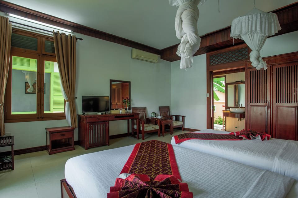 Superior Twin Room, 2 Twin Beds, Poolside | Minibar, desk, free WiFi, bed sheets