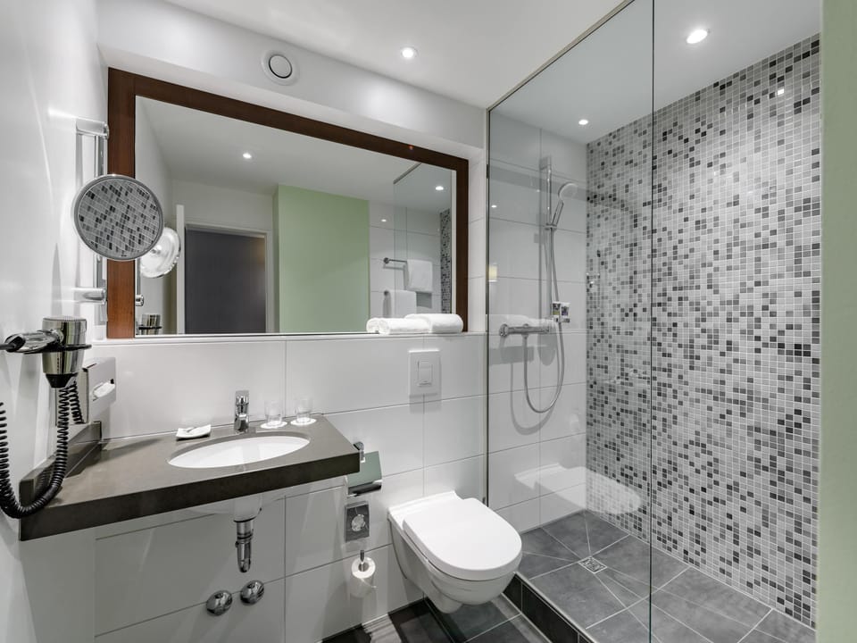 In-room safe, desk, laptop workspace, blackout drapes