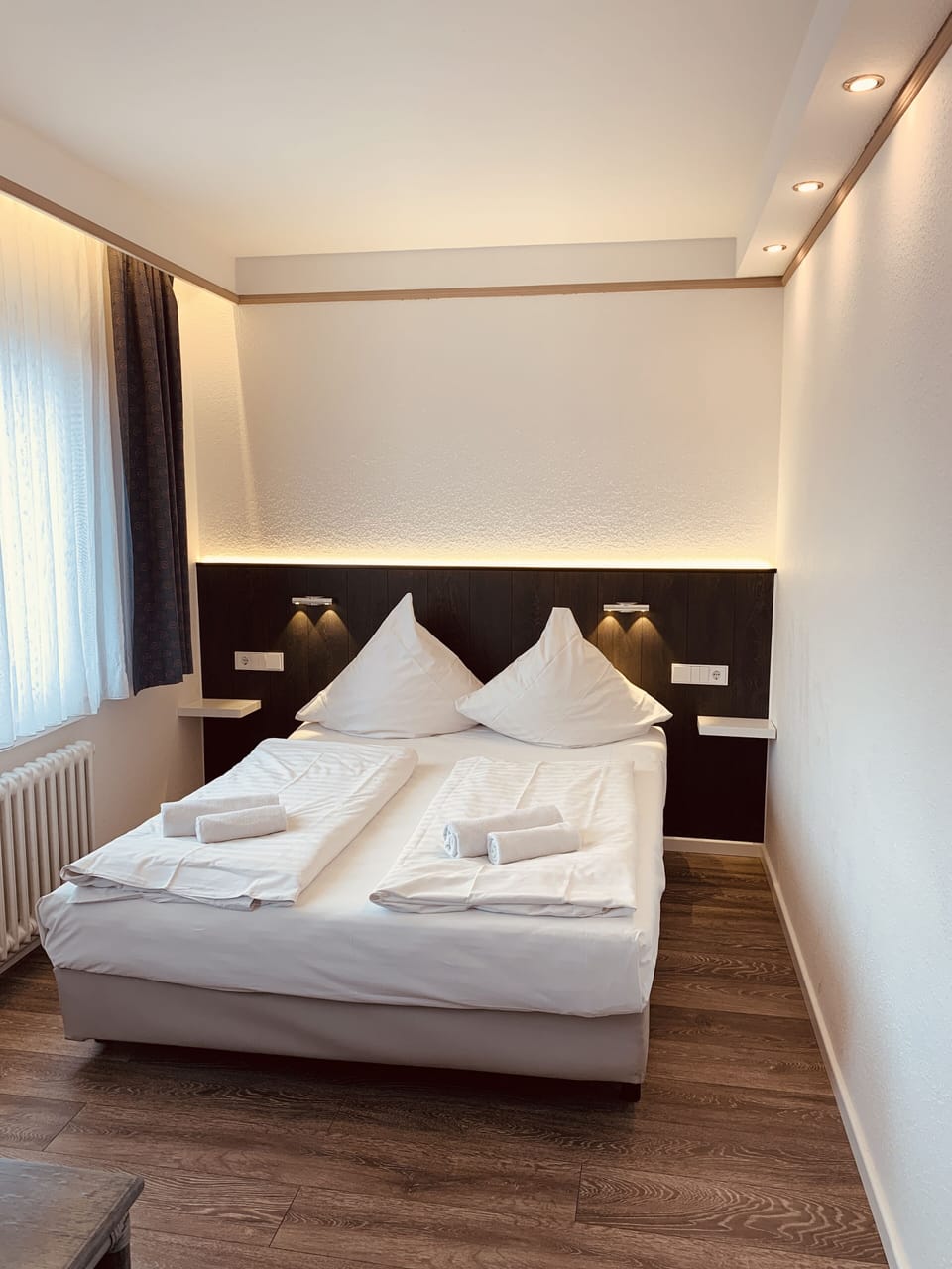 Double Room | Living area | Flat-screen TV