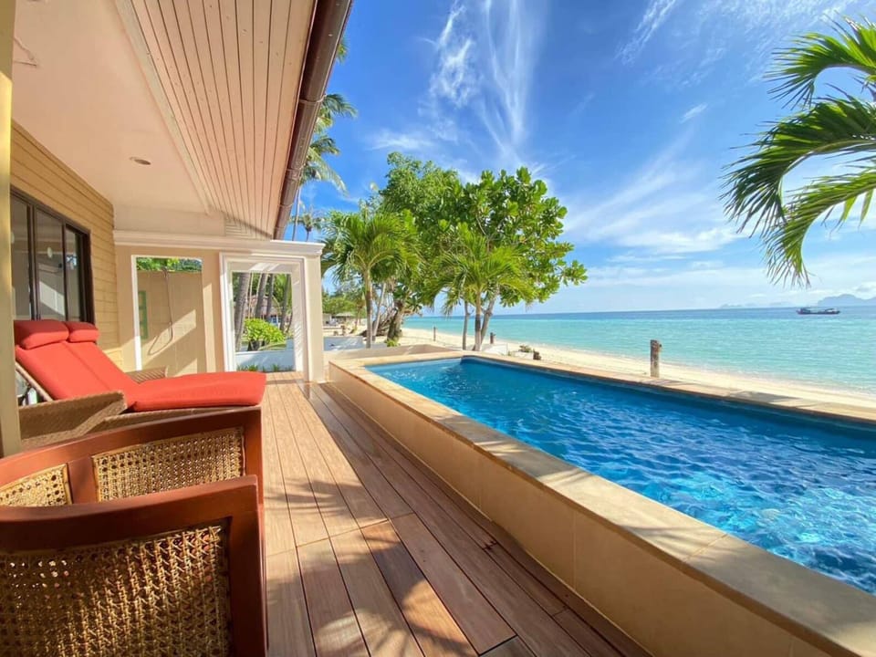 Ocean Font Pool Villa | In-room safe, free WiFi, bed sheets