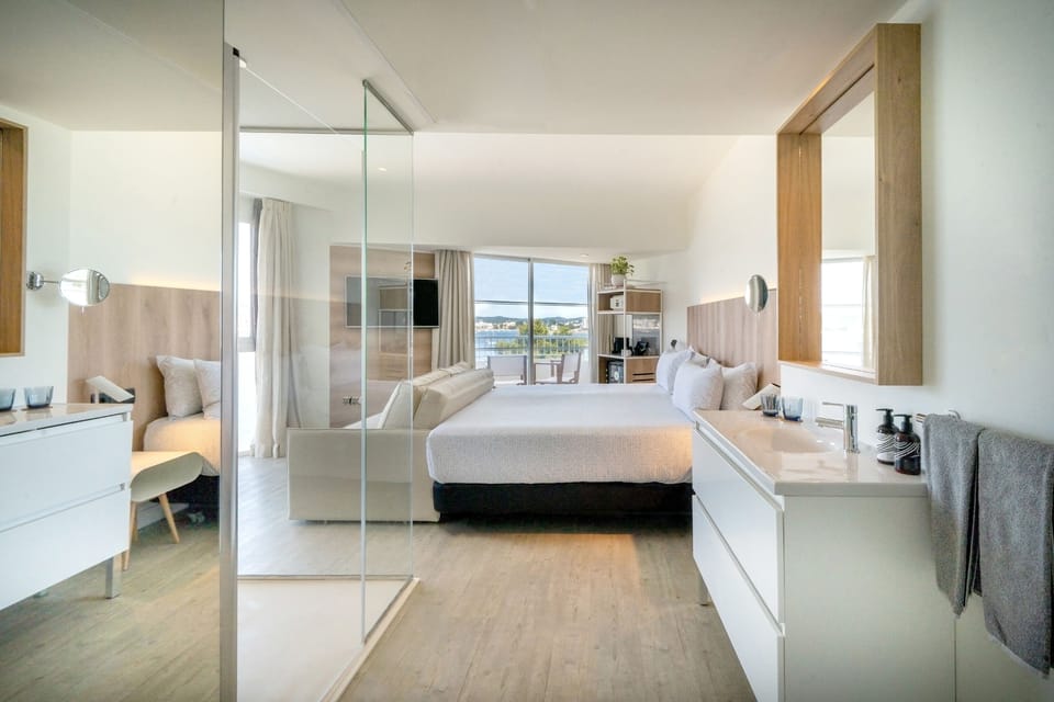 Minibar (some free items), in-room safe, iron/ironing board (on request)