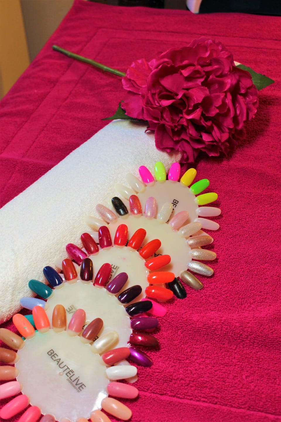 Nail salon