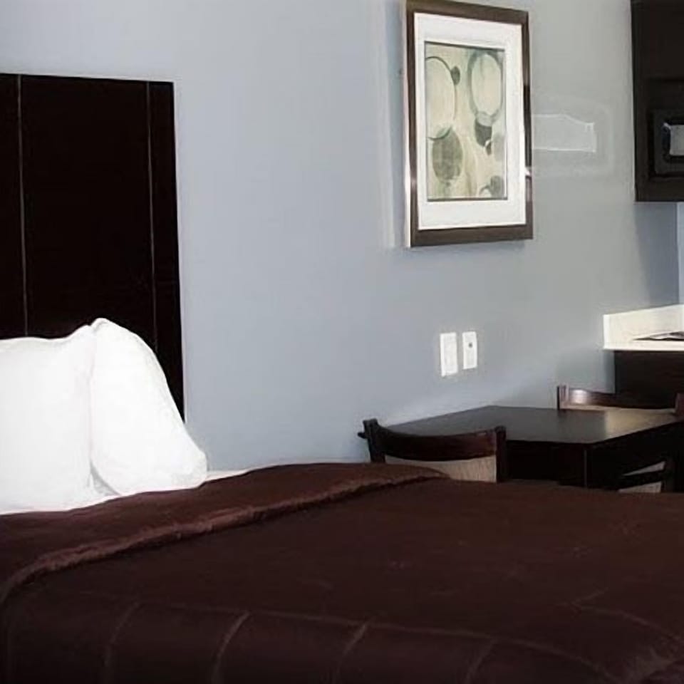 Basic Room | Free WiFi, bed sheets