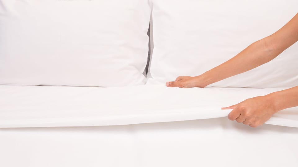 Free WiFi, bed sheets