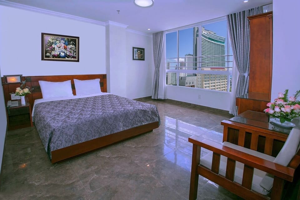 Superior Double Room | Minibar, desk, blackout drapes, WiFi (free)