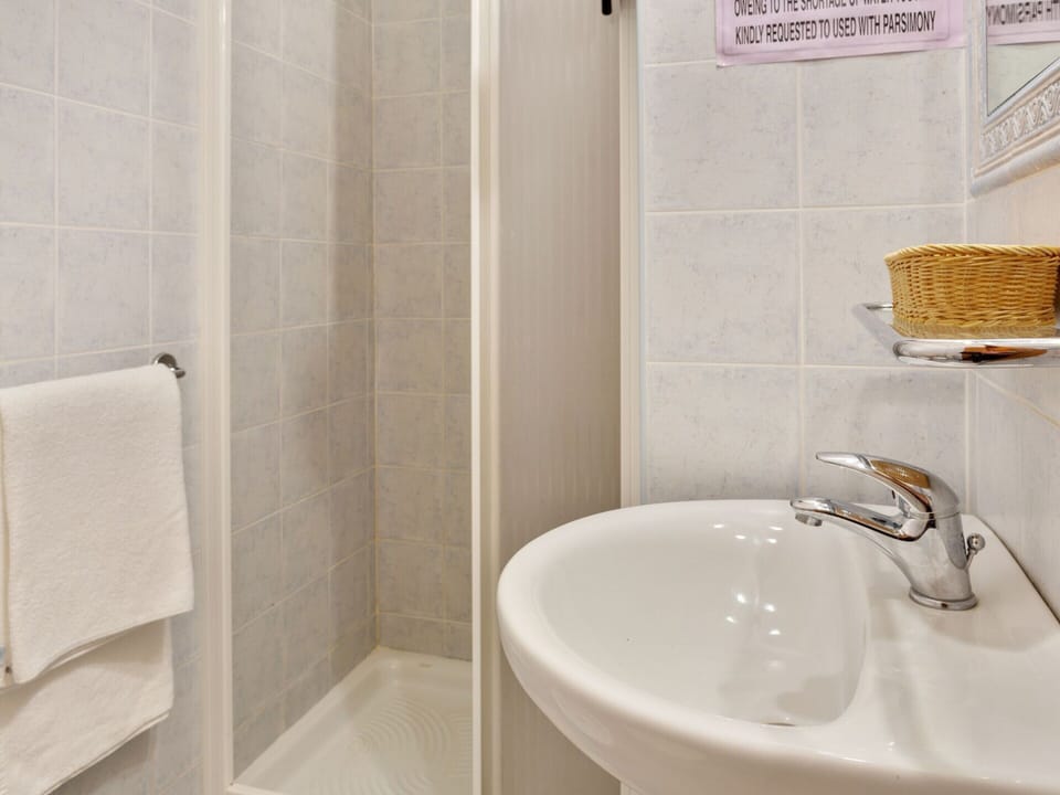 House | Bathroom