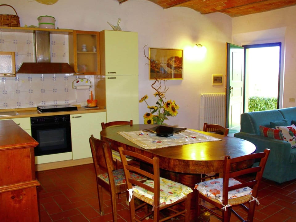 House | Dining