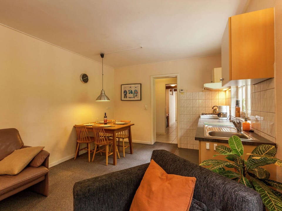 House | Dining