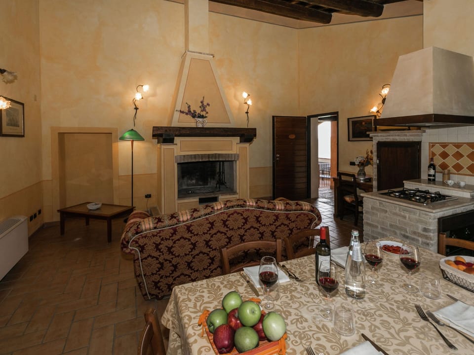 House | Dining