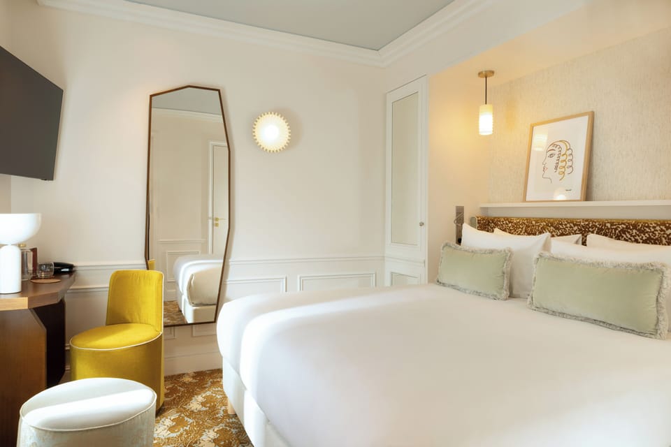 Classic Double Room | Premium bedding, minibar, in-room safe, desk