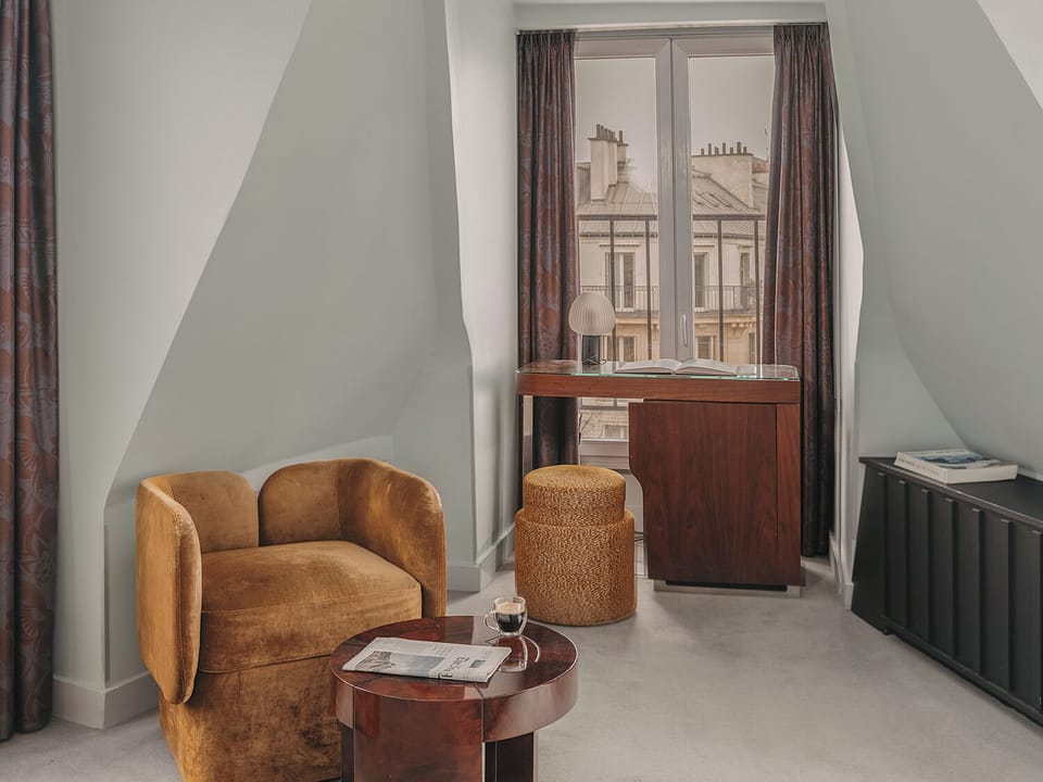 Suite | Premium bedding, minibar, in-room safe, desk