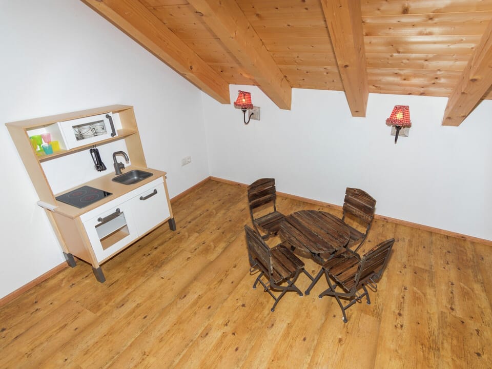 Apartment | Game room