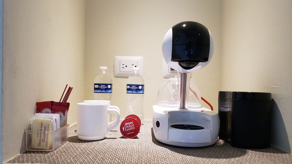Premium Sky Top Room | Coffee and/or coffee maker