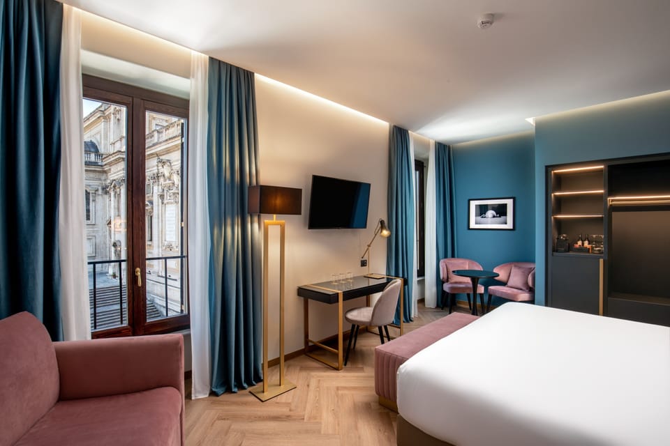 Deluxe Room, City View | Premium bedding, minibar, in-room safe, desk