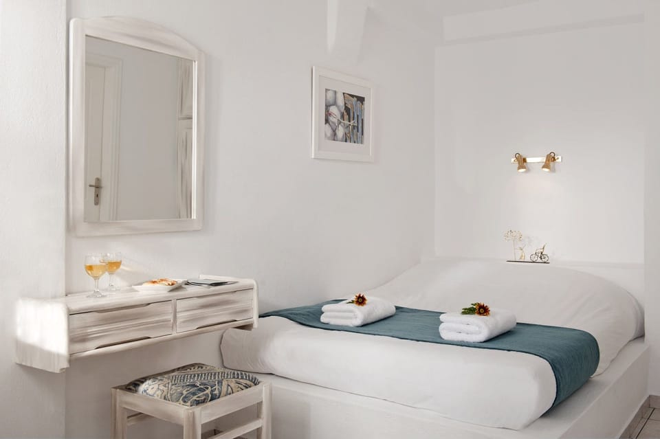 Standard Room | In-room safe, free WiFi, bed sheets