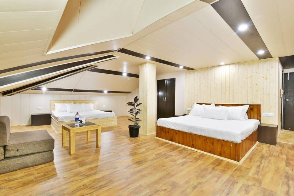 Family Suite, Multiple Beds | Desk, blackout drapes, iron/ironing board, free WiFi