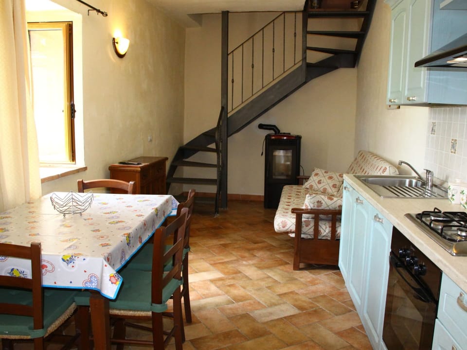 House | Private kitchen | Stovetop, highchair