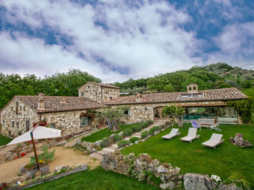 Villa | Exterior