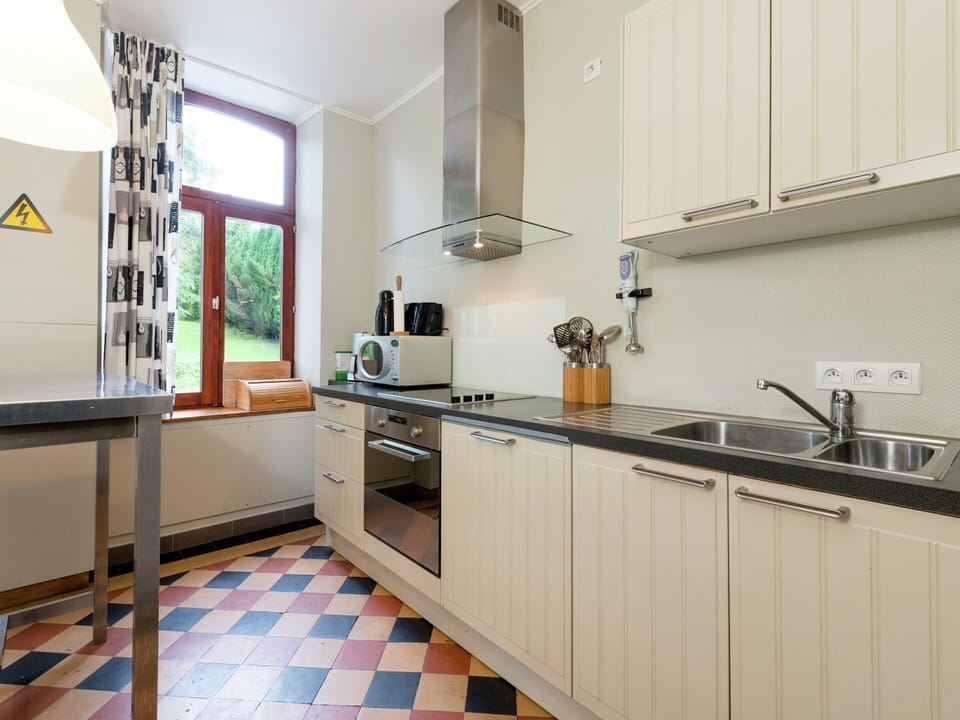 House | Private kitchen | Highchair