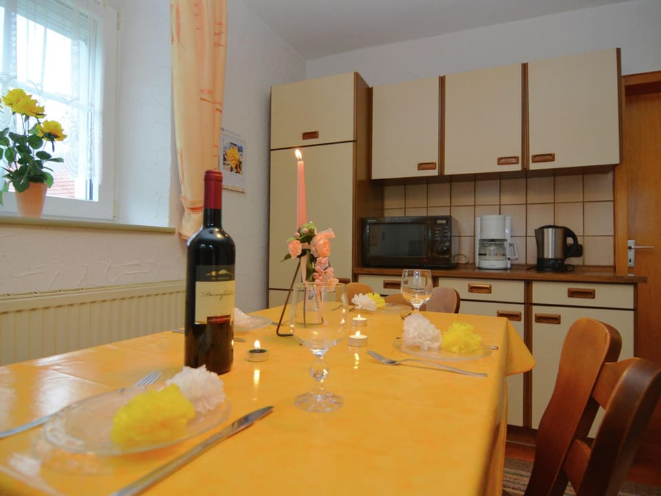 House | Dining