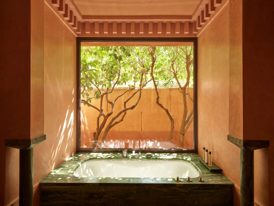 Separate tub and shower, free toiletries, hair dryer, bathrobes