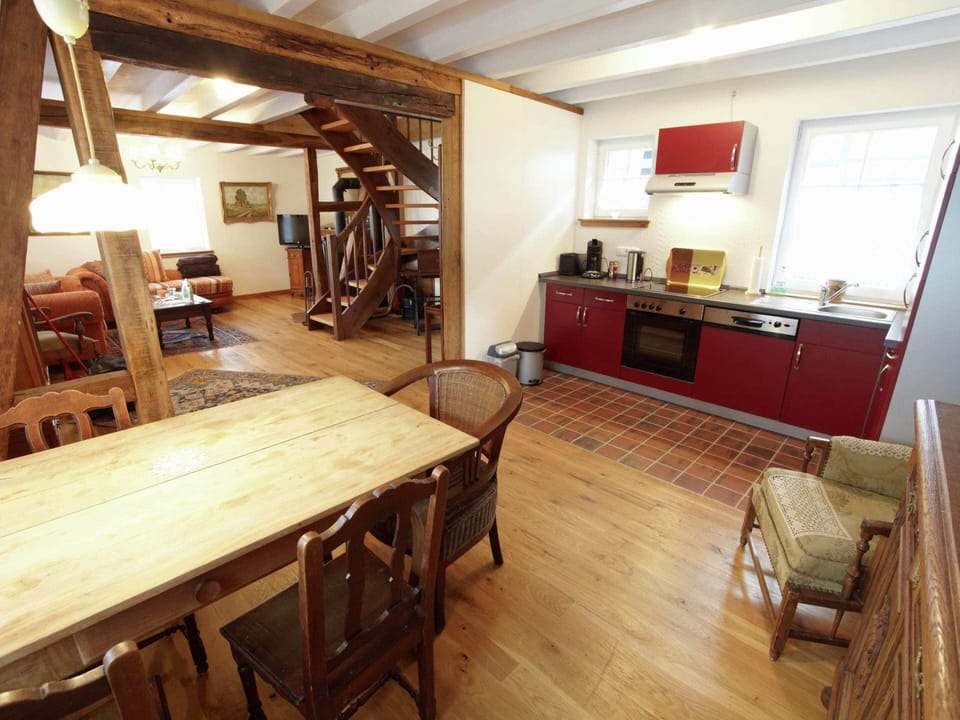 Apartment | Dining