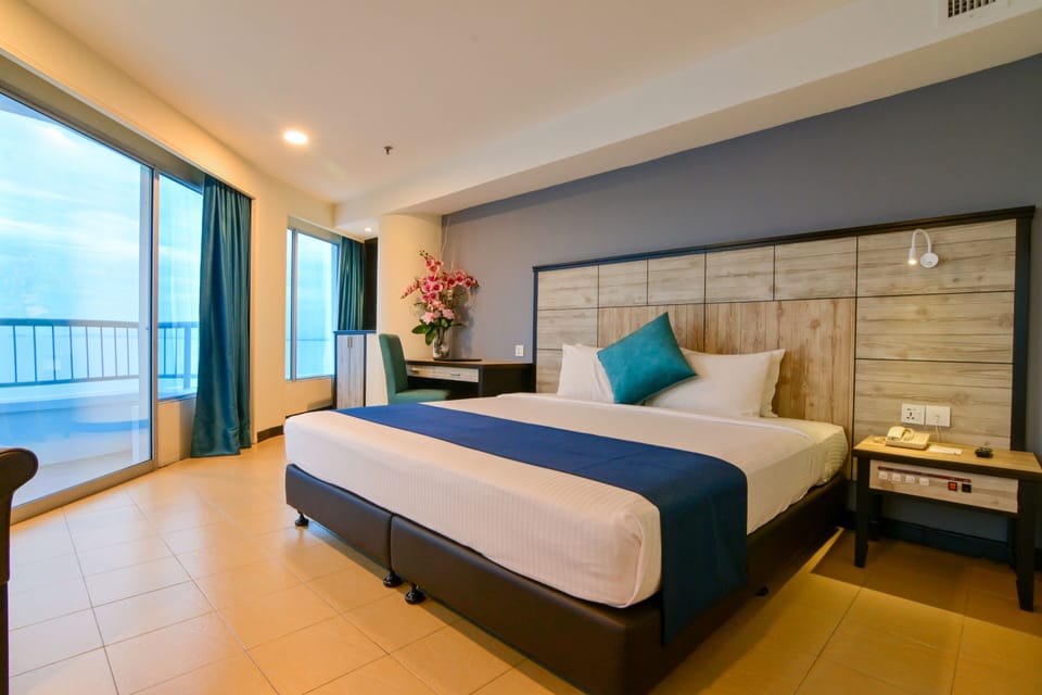 Suite, 3 Bedrooms | Minibar, in-room safe, desk, free WiFi