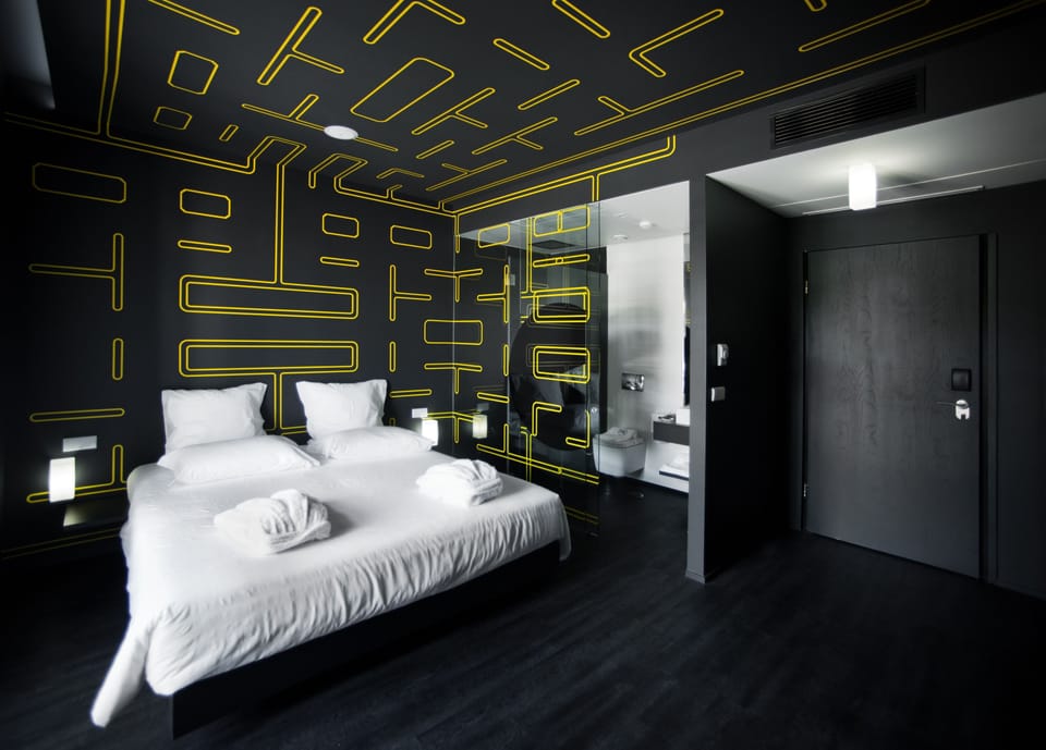 Standard Double or Twin Room, 1 Double Bed | Minibar, in-room safe, individually decorated, desk