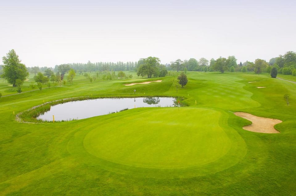 Donnington Grove Country Club Country House in England