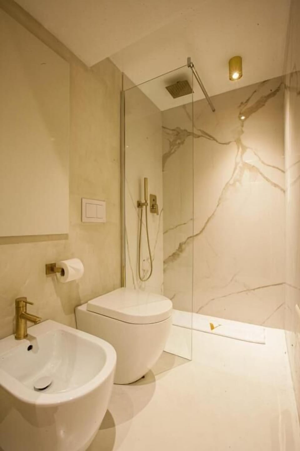 Shower, free toiletries, hair dryer, slippers