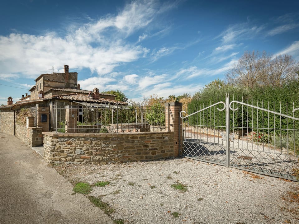 Villa | Exterior