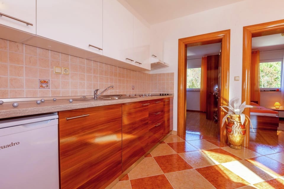 Apartment | Private kitchen