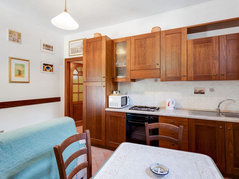 House | Private kitchen | Highchair